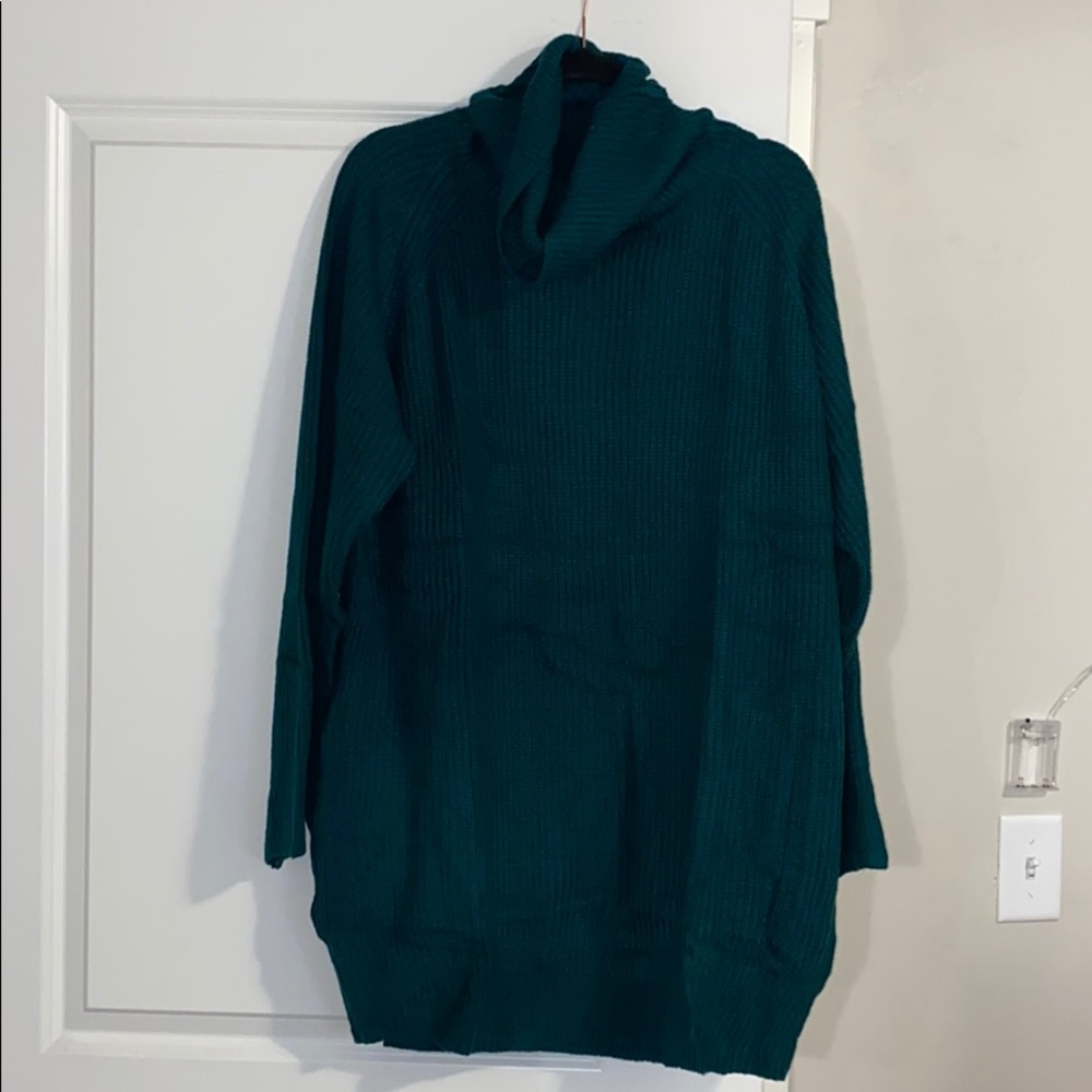 Teal/ green knit sweater